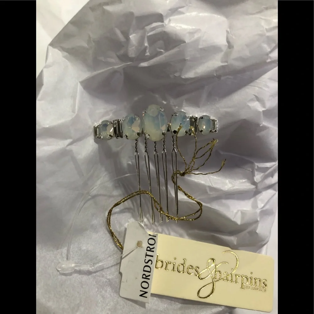 Brides & Hairpins Elula Comb NWT